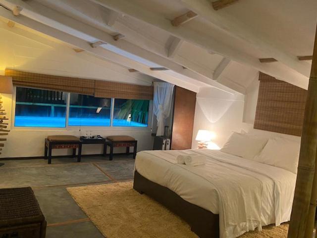 Hotel Bliss Praslin 4*