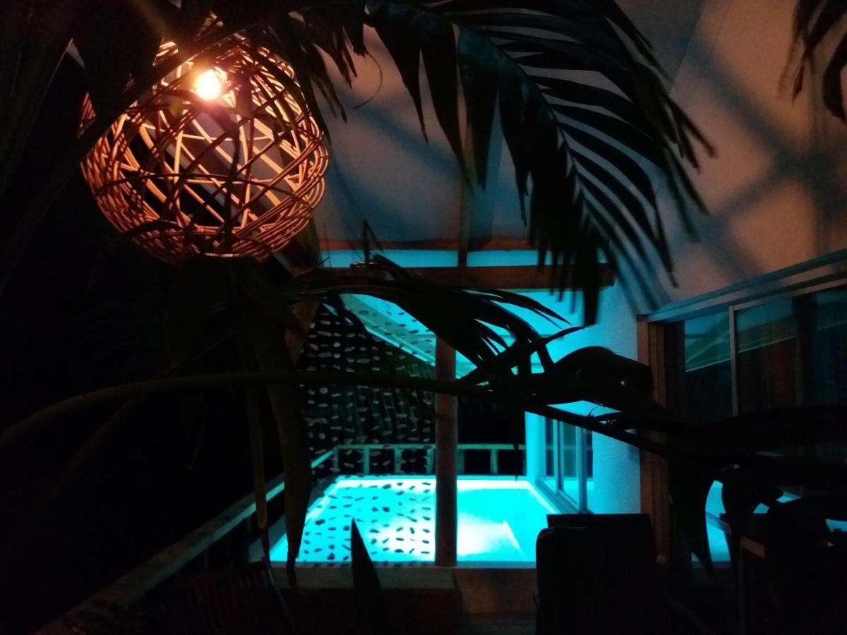 Bliss Praslin
