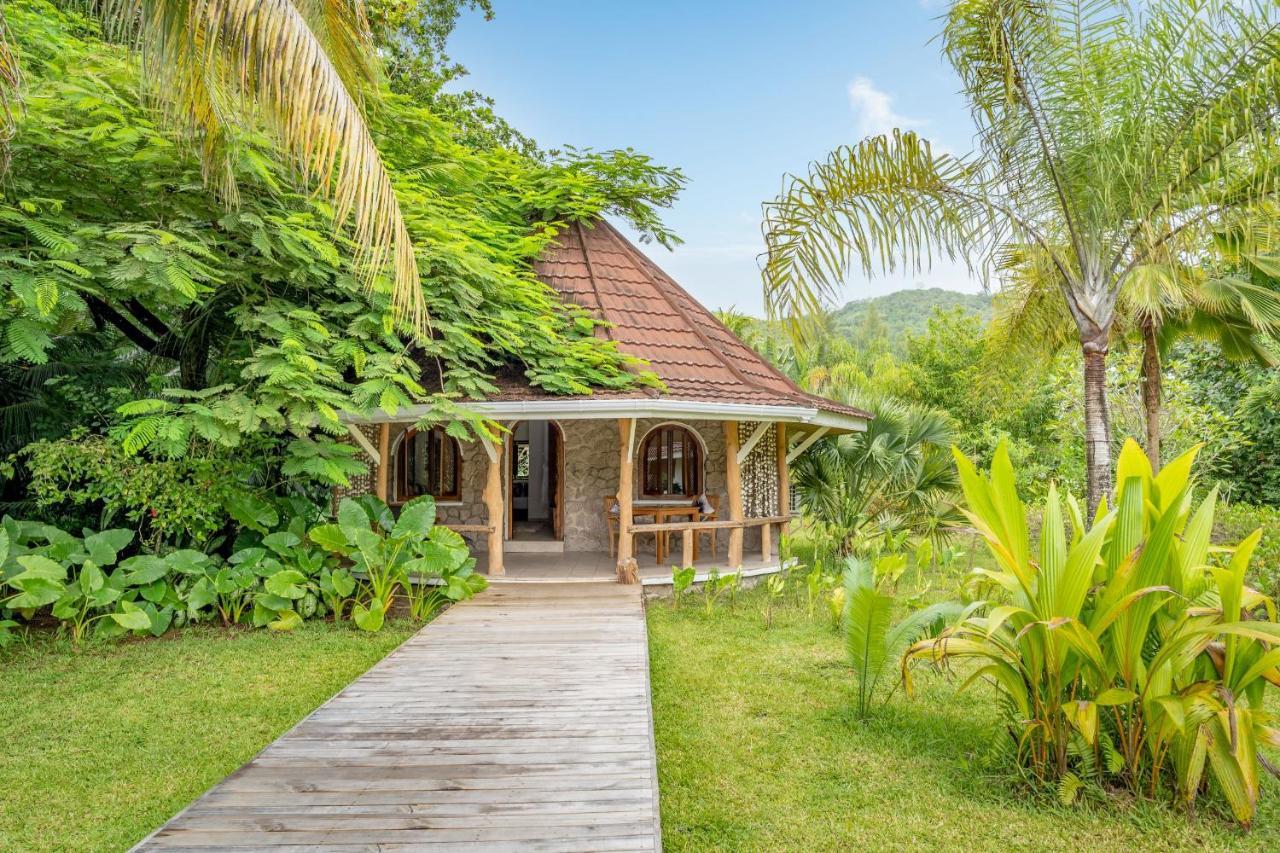 Bliss Praslin