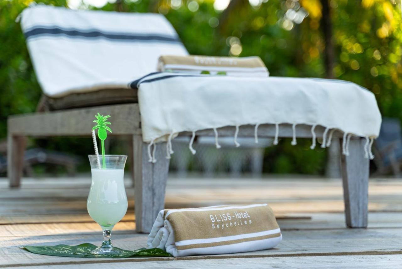 Bliss Praslin 4*