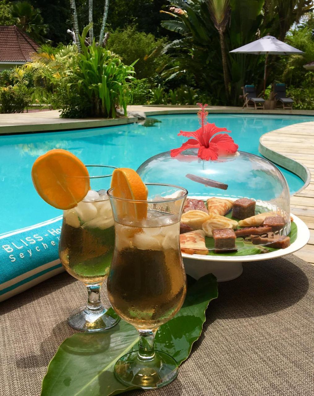 Bliss Praslin 4*